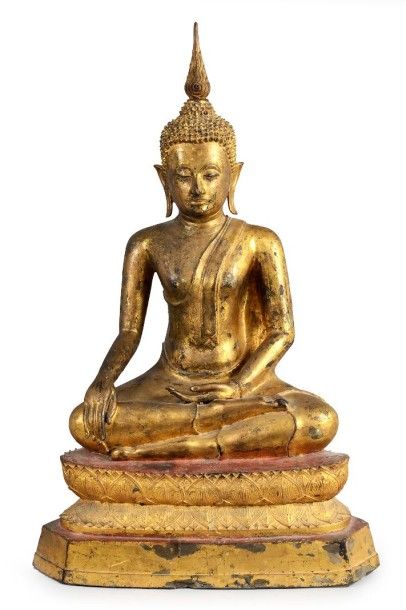 null Sujet en bronze doré, Bouddha assis en dhyanasana sur un socle à décor d'une...