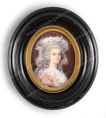 École FRANÇAISE de la fin du XIXe siècle 
Portrait de la reine Marie-Antoinette.
Miniature...
