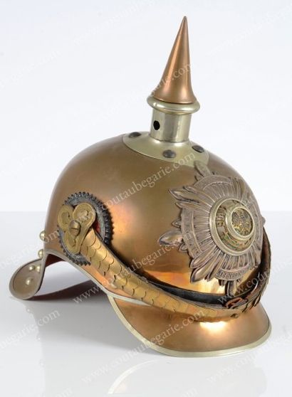 null [Royaume de Prusse]. Intéressant casque de petite tenue de Wachtmeister de Garde...