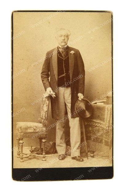 JOFFRE Joseph (1852-1931), Maréchal de France 
Portrait photographique par Henri...