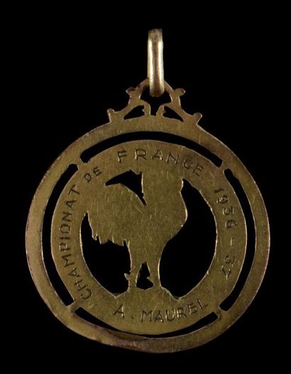 null Médaille de la Ligue Française de rugby à 13 remise à A. Maurel lors du Championnat...