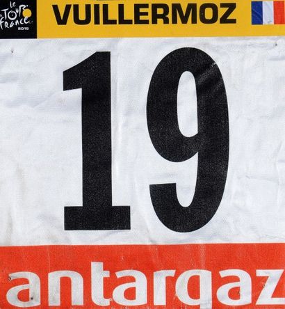 null Dossard d'Alexis Vuillermoz, n°19, porté sur le Tour de France 2015 avec l'équipe...