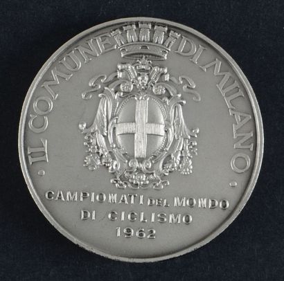 null Médaille commémorative des Championnats du Monde de cyclisme 1962, ayant appartenue...