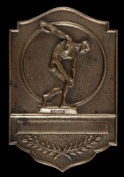 null 1948. Londres. Plaquette du souvenir, «discobole» de la XIVe Olympiade. En bronze....