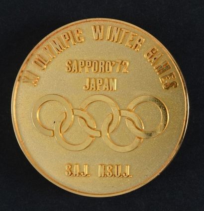 null 1972. Sapporo. Médaille commémorative de la XIe Olympiade d'Hiver. Design T....