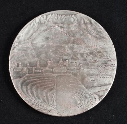 null 1976. Innsbruck. Médaille de participant par W. Pichl. En bronze argenté. Diamètre...
