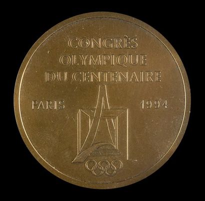 null 1994. Paris. Médaille du congrès du Centenaire Olympique. Diamètre 58 mm. Centenial...