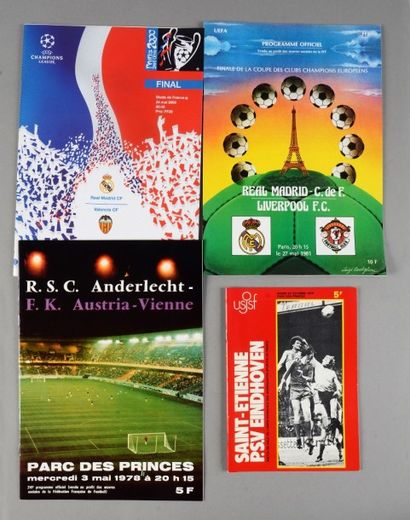 null Lot de 3 programmes des finales de ligue des champions 1978, 1981 et 2000 jouées...