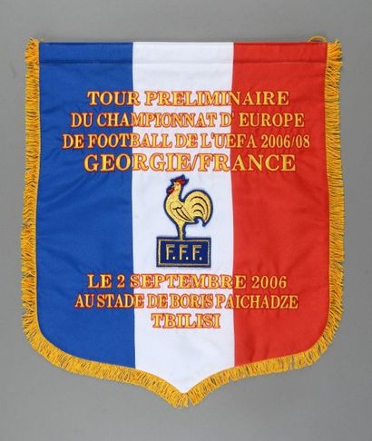 null Fanion officiel de l'équipe de France. Match face à la Géorgie le 2 septembre...