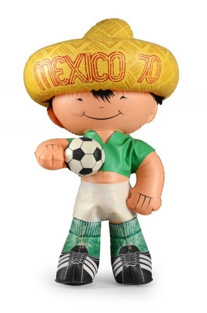 null Mascotte gonflable «Juanito» de la Coupe du Monde 1970 au Mexique. Hauteur 50...
