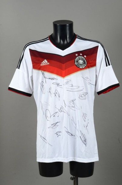 null Maillot de l'équipe d'Allemagne, signé par les joueurs de la National Mannschaft...