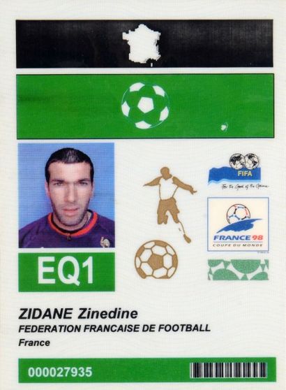 null Accréditation officielle de Zinédine Zidane pour la Coupe du Monde 1998 en France....