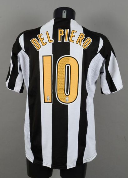 null Maillot porté par Alessandro Del Piero n°10 avec la Juventus de Turin face au...