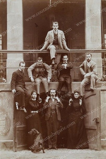 null NICOLAS II, empereur de Russie (1868-1918). 
Amusante scène de groupe, représentant...