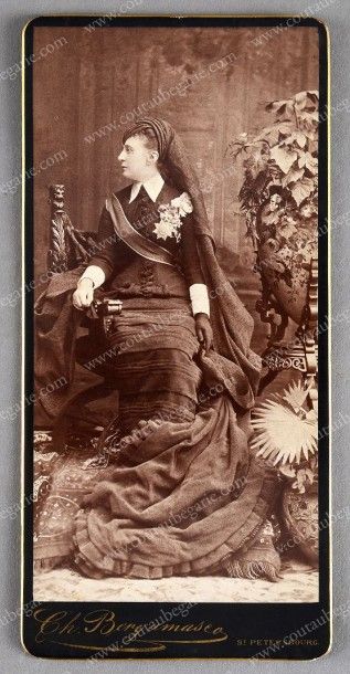 null ALEXANDRA IOSSIFOVNA, grande-duchesse de Russie (1830-1911).
Portrait photographique...