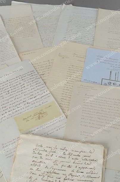 null HISTOIRE DE FRANCE.
Important ensemble de 35 copies manuscrites anciennes rédigées...