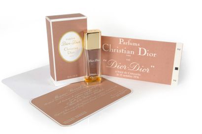 CHRISTIAN DIOR «Dior Dior» - (14 et 15 Octobre 1976).
Ensemble comprenant le dossier...