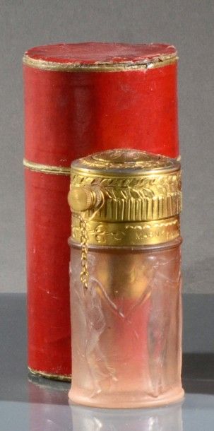 René Lalique pour les Parfums Marny - (années 1920) Présenté dans un étui cylindre...