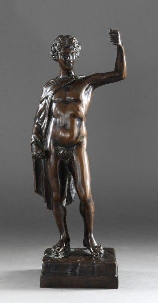 null Apollon en bronze à patine médaille, (manque).
H.: 36 cm.
Modèle dans le gout...