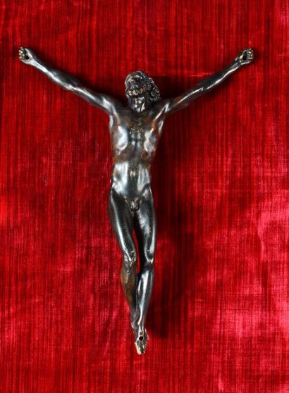 null CHRIST en croix, bronze patiné.
Rare représentation du Christ, nu, fondu, ciselé...
