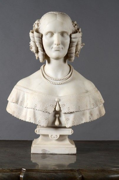Victor COUCHERY (1790-1855) Buste de femme aux dentelles.
Marbre blanc, sgné et daté...