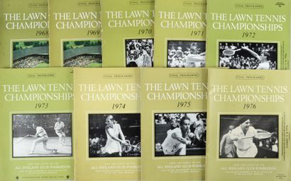 null Ensemble de 9 programmes des finales du tournoi de Wimbledon entre 1968 et 1976...
