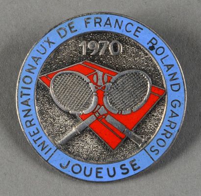 null Badge des Internationaux de France à Roland Garros en 1970 (de la joueuse Maylis...