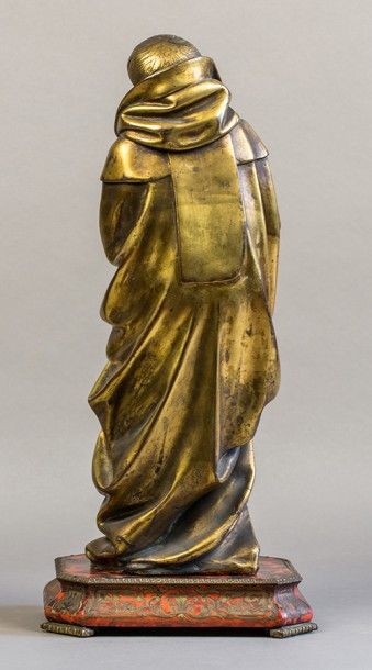 null Statue, style du XVe siècle, en bronze doré, représentant un moine les mains...