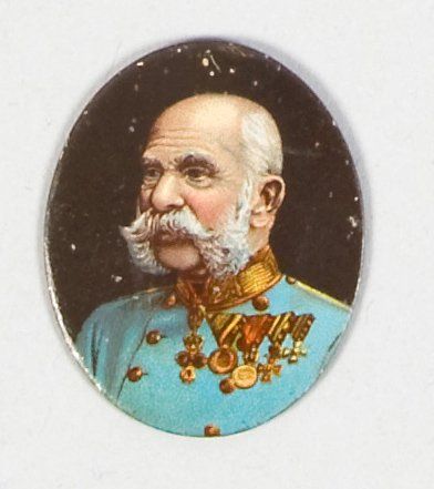 null François-Joseph, empereur d'Autriche. Médaillon ovale représentant un portrait...