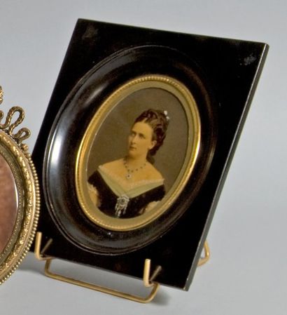 null Marie, comtesse de Flandres (1845-1912). Portrait photographique ancien coloré...