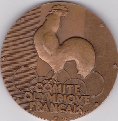 null Médaille du Comité Olympique Français attribuée à Alain Gilles en 1966, l'un...