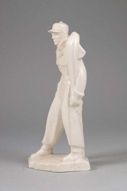 null Statue en craquelé ?'Le skieur'' signée Lejan. Circa 1930. Hauteur 32 cm.