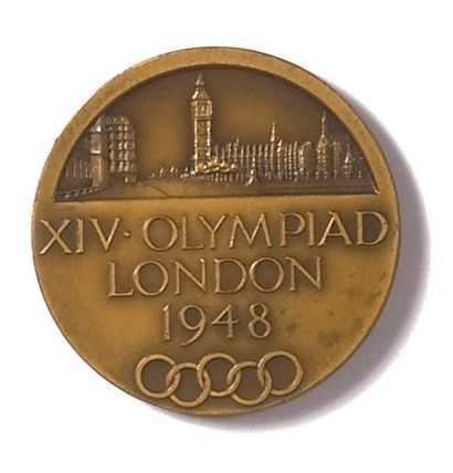 null 1948. Londres. Médaille officielle des participants en bronze. Graveur B. Mackennal....