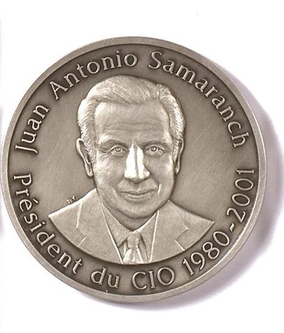 null 2001. Samaranch Juan Antonio. Président du CIO 1980-2001. Médaille commémorative...