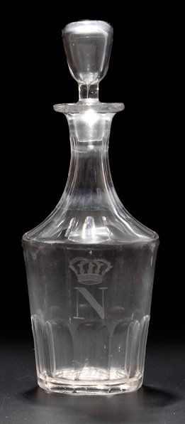null Napoléon III, empereur des Français. Carafe en cristal à pans coupés gravée...
