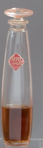 VOLNAY - «Chypre» - (1919) Rare flacon en verre incolore pressé moulé de section...
