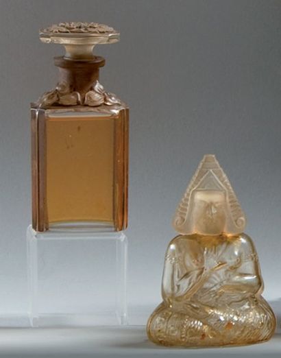 CHRISTIANNE DE JUNIANE - (années 1920) Rare flacon en cristal incolore de Bohême...