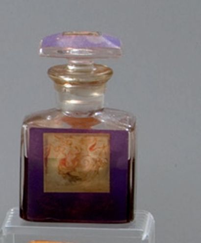 SCHIAPARELLI - «Shocking Radiance» - (1944) Très rare flacon en verre incolore pressé...