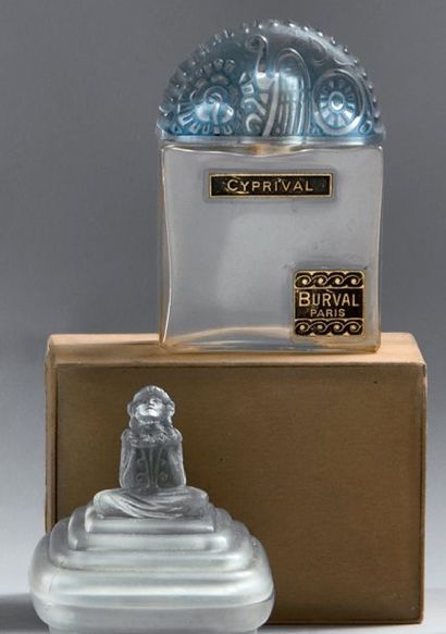 BURVAL - «Cyprival» - (années 1920) Présenté dans son coffret en carton gainé de...