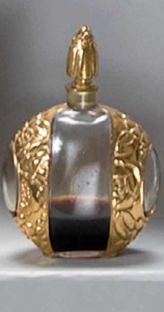 MOLINARD - «Habanita» - (1925) Elégant flacon en verre incolore pressé moulé partiellement...