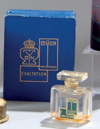 MYON - «Exaltation» - (1933) Rare flacon miniature moderniste en verre incolore pressé...