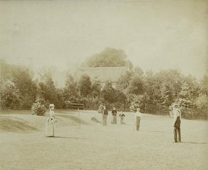 null Photo originale. 'Une partie de tennis à la campagne'. Circa 1900. Dim. 19 x...