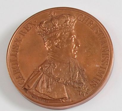 null Charles X, roi de France. Médaille en bronze, signée E. Gatteaux, à l'effigie...