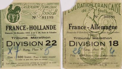 null Ensemble de 2 billets comprenant la rencontre entre la France et la Hollande...