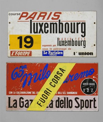 null Lot de 2 plaques voiture pour les courses de Milan San Remo et Paris-Luxembourg....