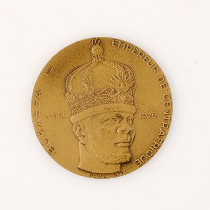 null Médaille commémorative en bronze, souvenirs du couronnement de l'empereur Bokassa...