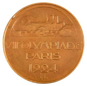 1924. Paris. Médaille de participant des VIIIè Olympiades. Par Raoul Benard. En bronze....