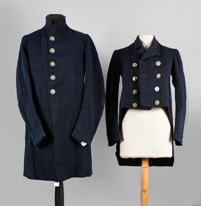 null Tenues de gens de maison, fin du XIXe siècle, veste de livrée et 3 manteaux...
