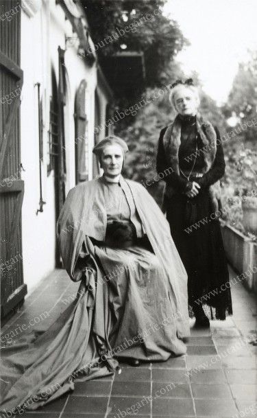null IRINA ALEXANDROVNA, Princesse Youssoupoff, née Princesse de Russie (1895-1970)
Ensemble...