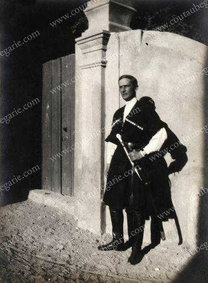 null FÉLIX FELIXOVITCH,
Prince Youssoupoff (1887-1970)
Portait photographique le...